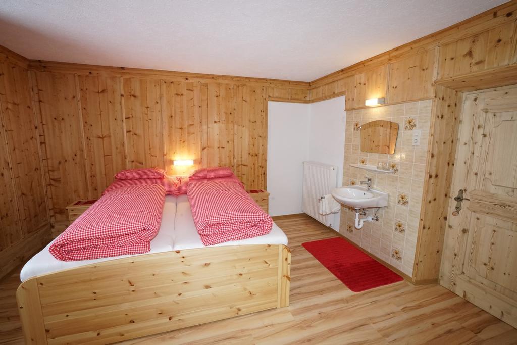 Appartamento Haus Ruetzbach Neustift im Stubaital Esterno foto